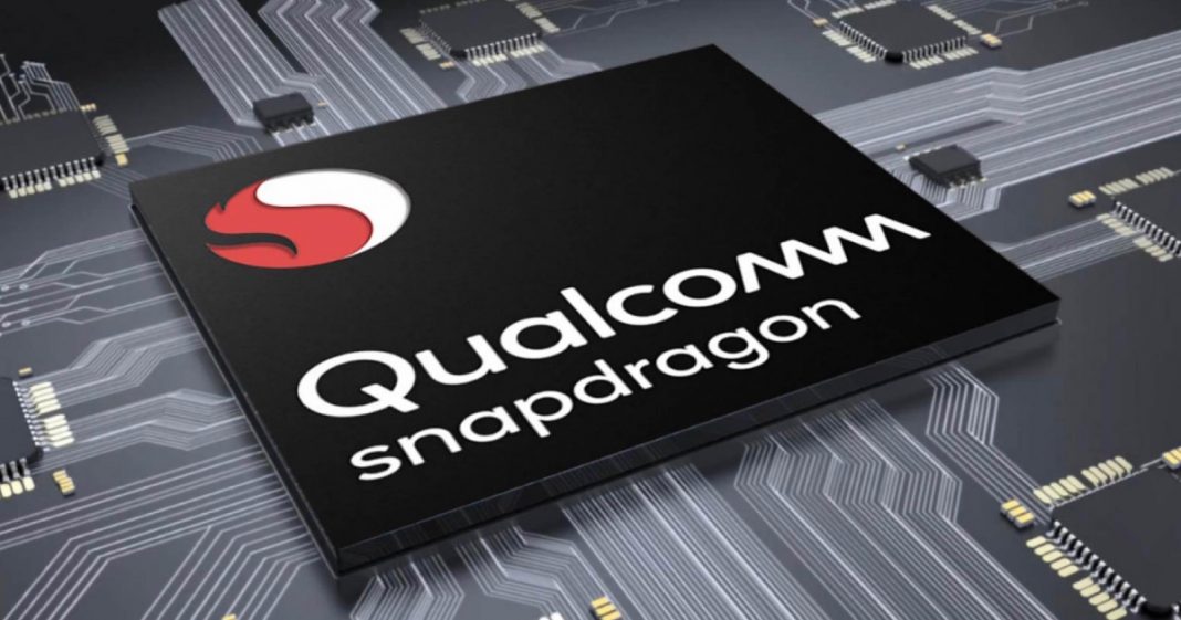  A close-up of a Snapdragon X Plus processor with integrated Snapdragon X65 5G modem, which is designed to deliver blazing-fast connectivity and powerful performance.